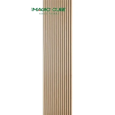 pared de madera de listones acústicos