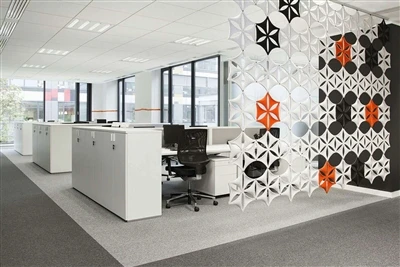 Por qué cada vez más oficinas utilizan paneles de pared acústicos 3D